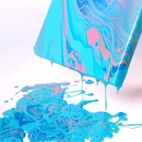 paint pouring