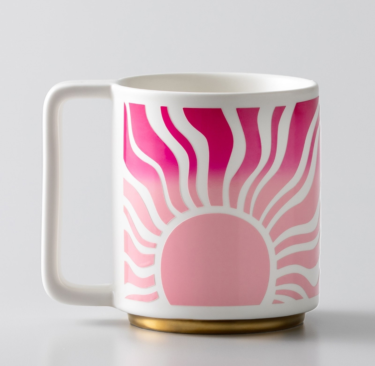 mug with color changing vinyl